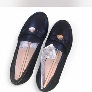 Chic Black Leather Loafers